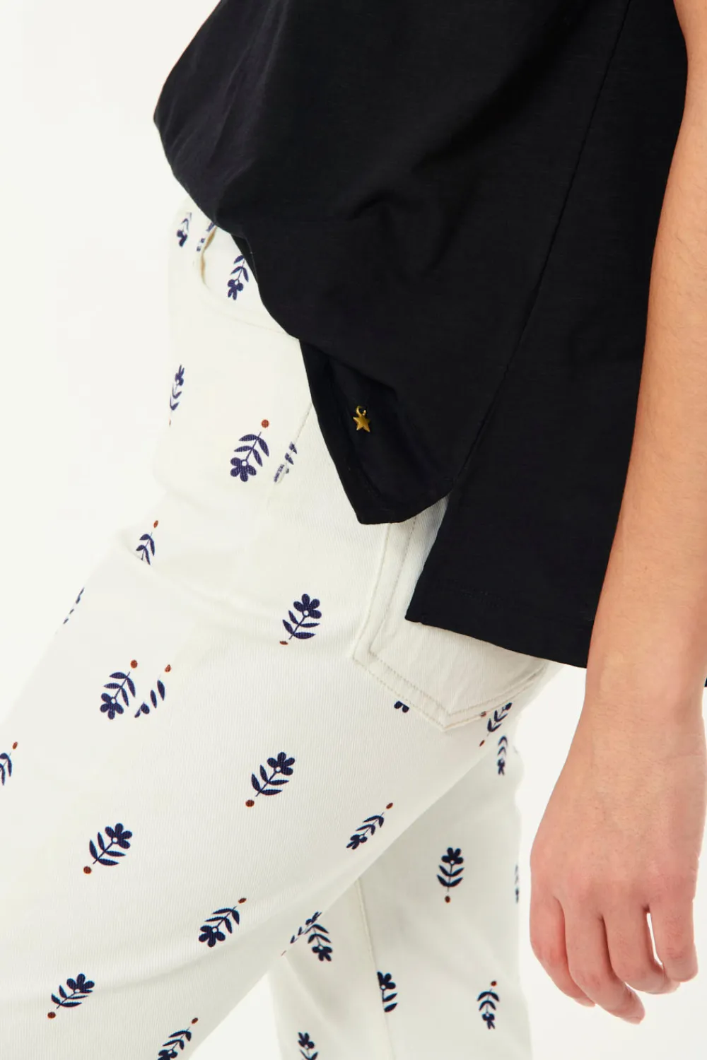 Des Petits Hauts Tee-shirt Zaeline NOIR Sale